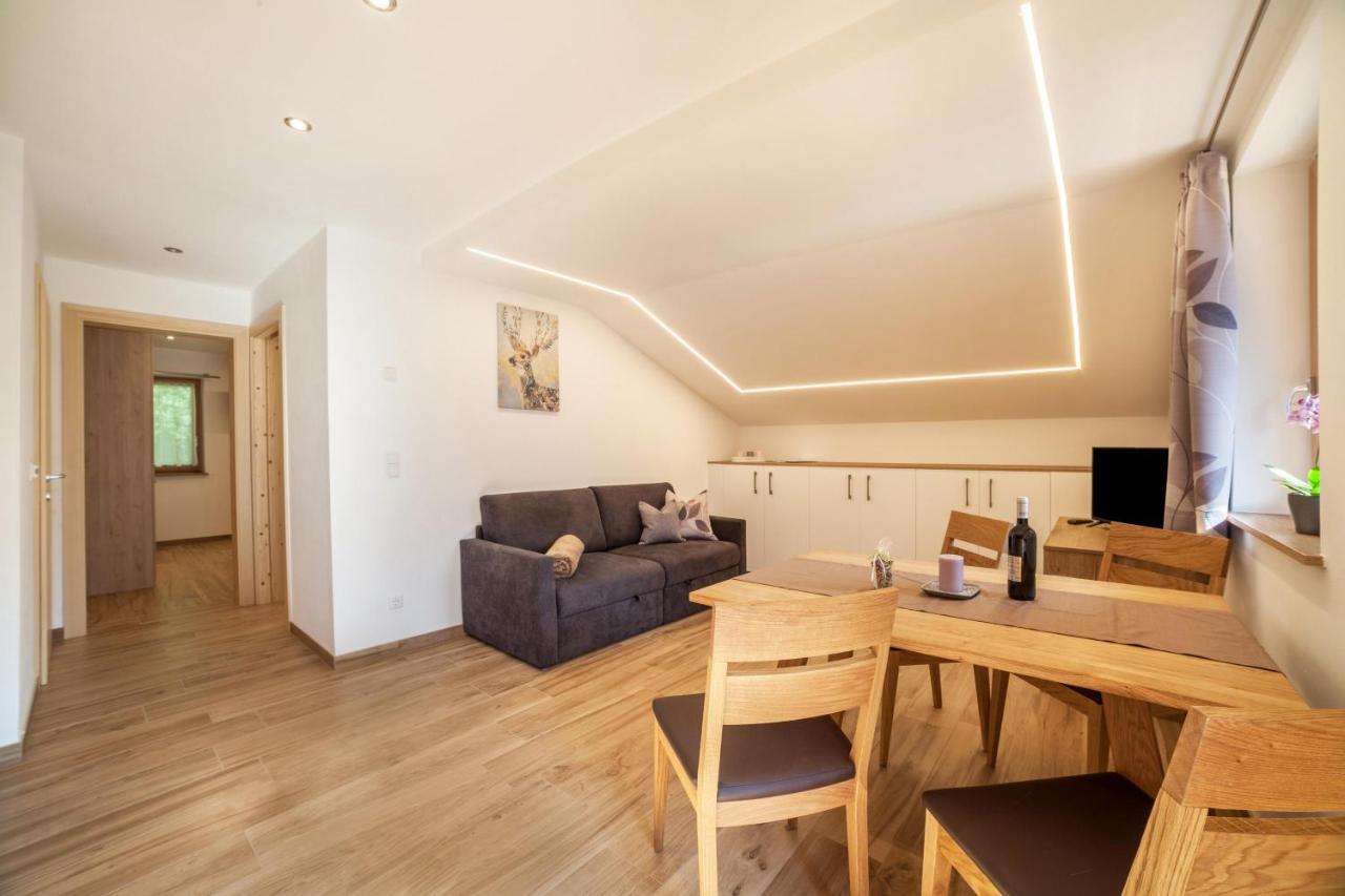 Innergasserhof Ferienwohnung Enzian San Martino di Castrozza Buitenkant foto