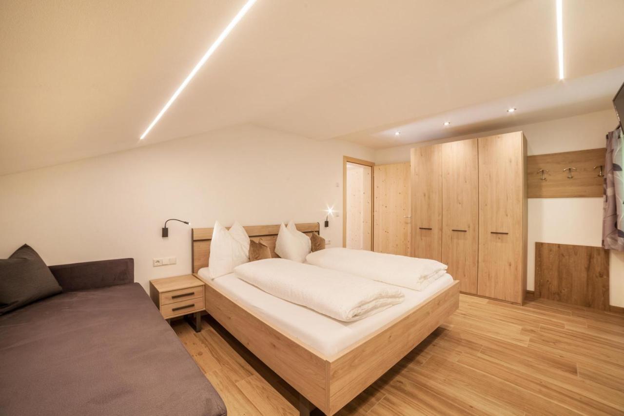 Innergasserhof Ferienwohnung Enzian San Martino di Castrozza Buitenkant foto