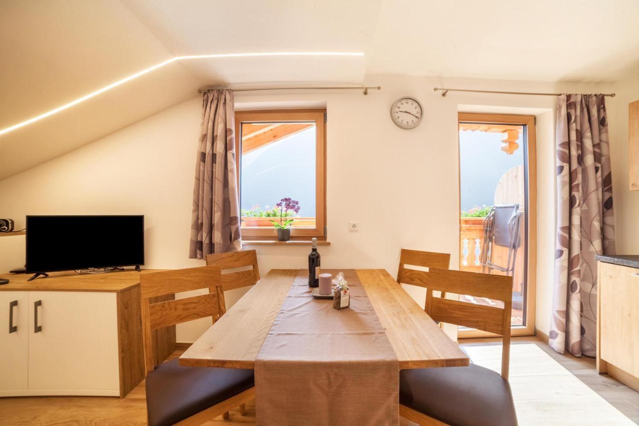 Innergasserhof Ferienwohnung Enzian San Martino di Castrozza Buitenkant foto